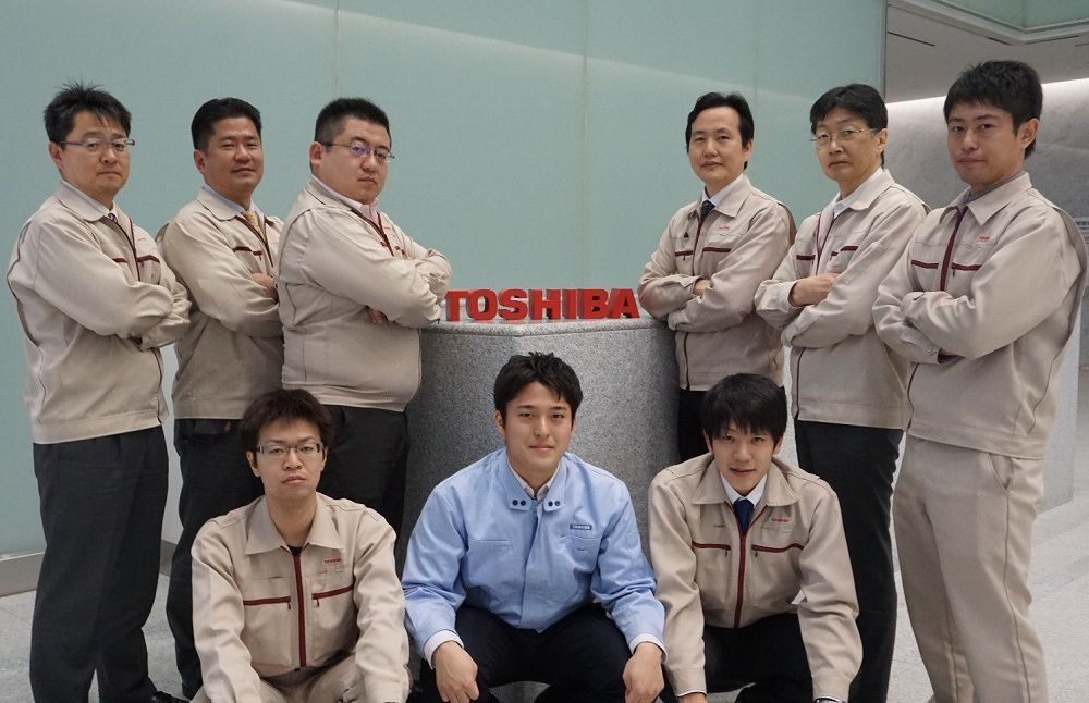 東芝水下(xià)遊泳機器人調查團隊