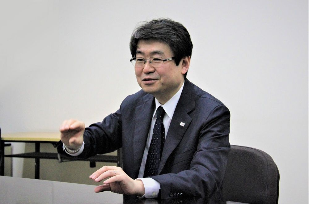東芝研發(fā／fà)中心秋山浩一郎