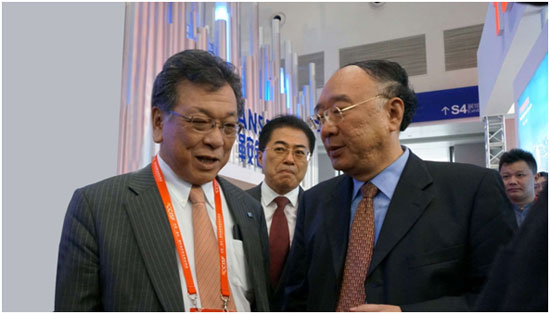出展2015渝洽會(huì) 東芝B2B事(shì)業凝聚行(háng / xíng)業關注